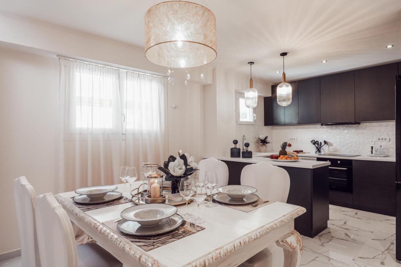 Maison Downtown Luxury Apartments! Закинтос Экстерьер фото
